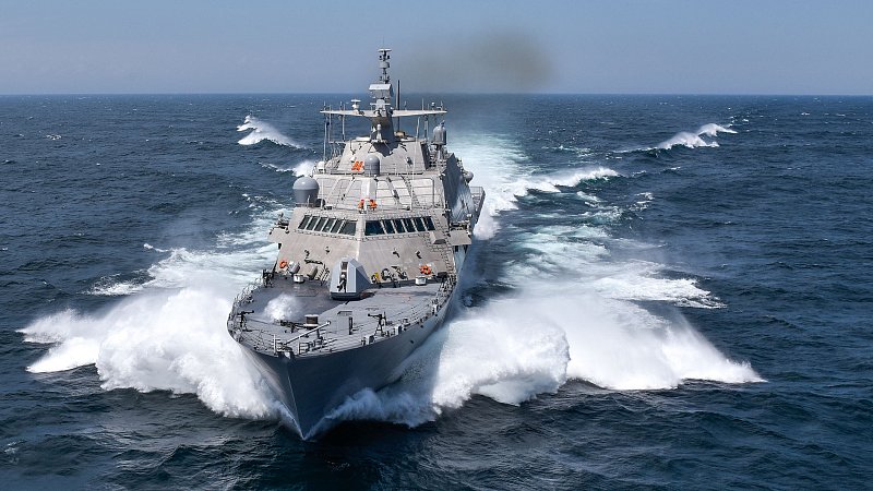 Корабль прибрежной зоны "Детройт" (класс LCS, тип "Фридом"), США